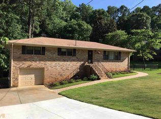 630 N Thomas Ln SE, Smyrna, GA 30082