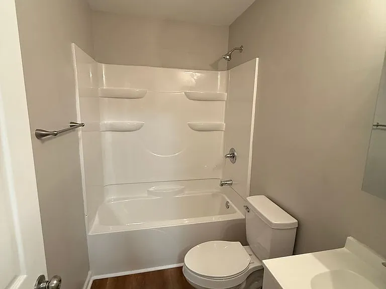 1350 Picadilly St #A — Photo 4
