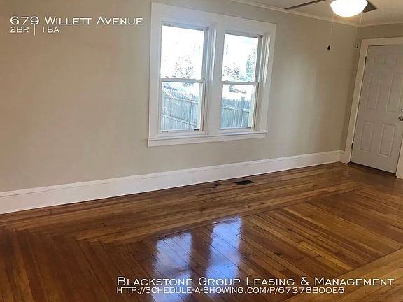 5th image of 679 Willett Ave