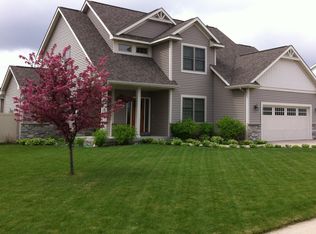 2196 Satkowiak Dr, Bay City, MI