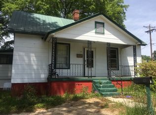 115 Wright St, Laurens, SC 29360