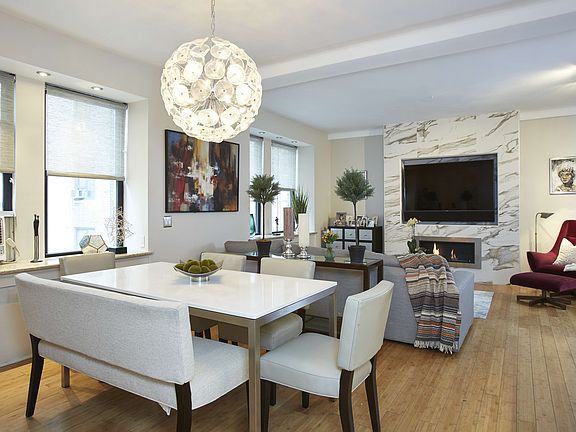 3rd image of 119 W 71st St APT 8C