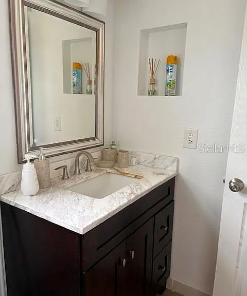 11424 Haymarket Ct — Photo 20