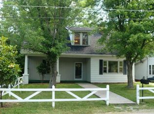 910 Oak St, Johnson City, TN 37601