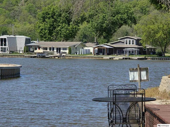 4119 Bull Frog Bay Dr, Union, NE 68455