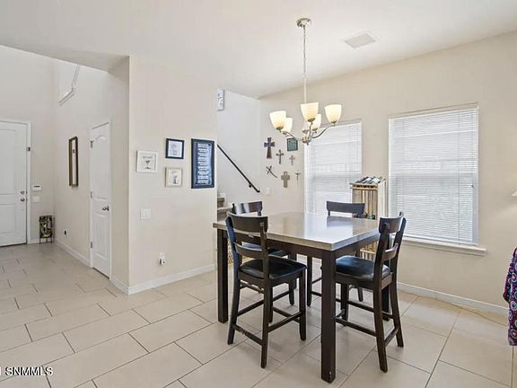 4th image of 967 Flora Vista Dr