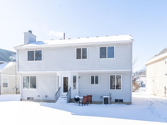 3rd image of 1563 Scio Ridge Rd