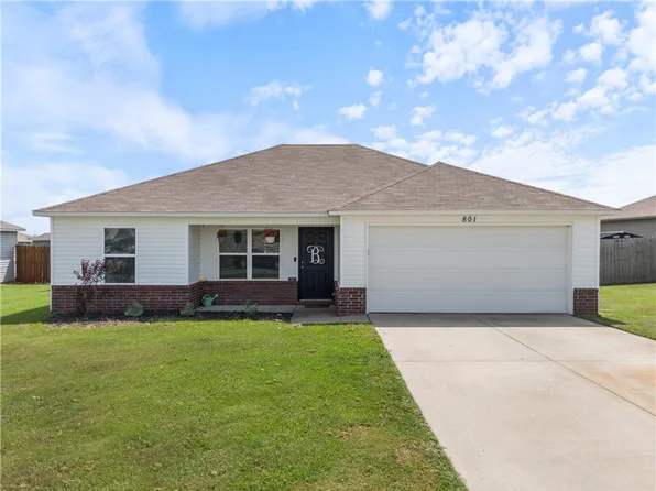 801 NW 68th Ave, Bentonville, AR 72713