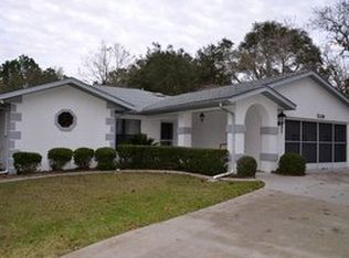 539 E Lancaster St, Lecanto, FL 34461