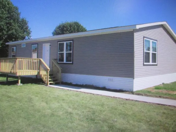 311 N Rochelle Pl, Sioux Falls, SD 57110