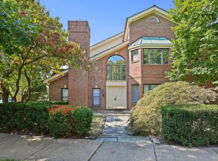 1459 Hampton Hill Cir, Mc Lean, VA 22101