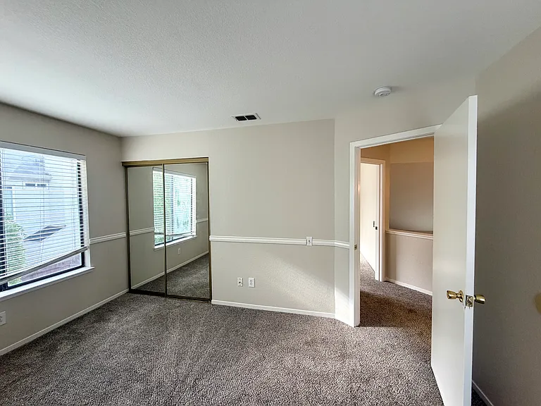 661 Mockingbird Ln — Photo 19