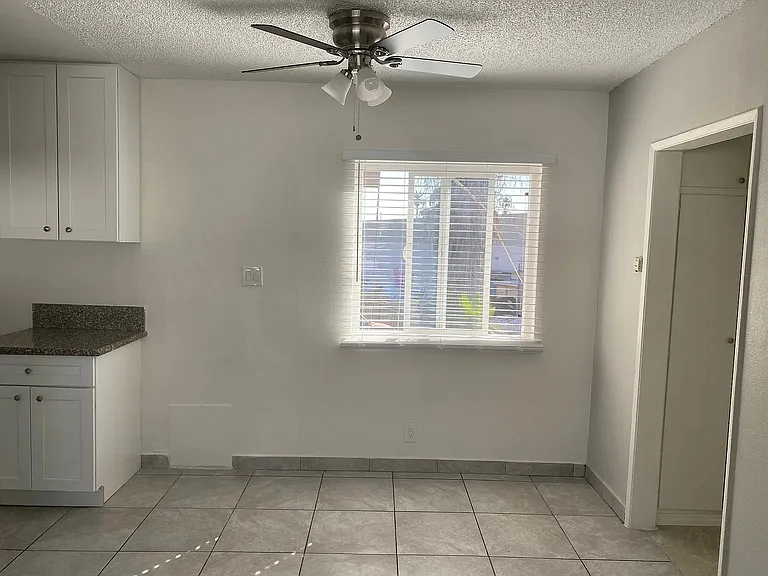 14839 Sherman Way #114 — Photo 4