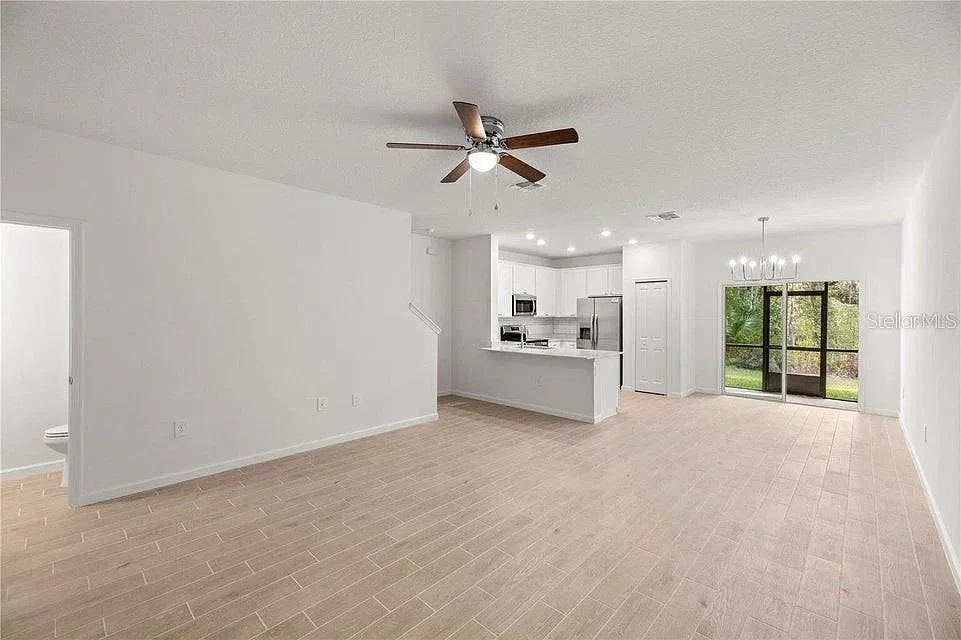 3624 SE 37th Ct - 1 — Photo 3