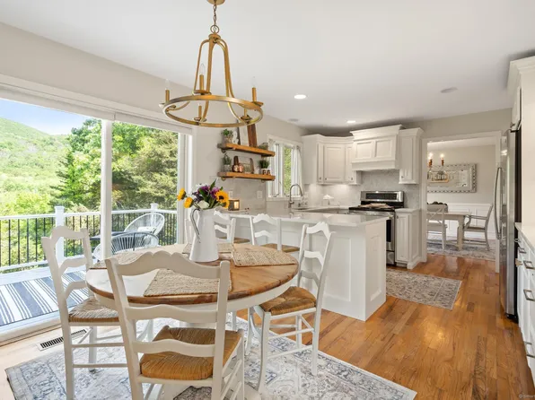6 Lee Circle, Kent, CT 06757