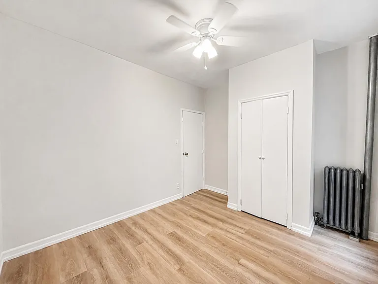 3415 Broadway #5W — Photo 4