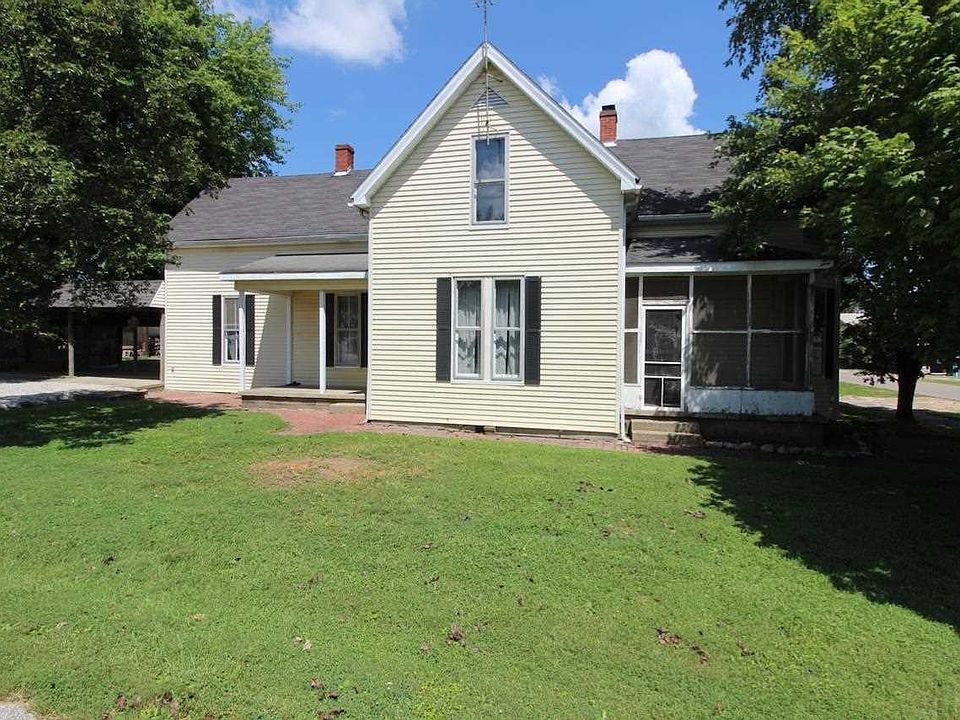 1st image of 301 N Race St