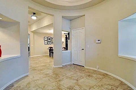 5th image of 4908 Winterview Dr