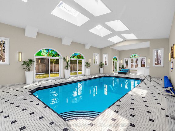 3rd image of 48 Johnson St