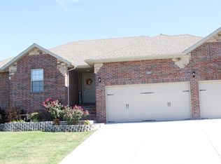 1802 N Undershot Ct, Ozark, MO 65721