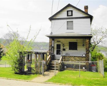 1428 3rd St, Conway, PA, 15027