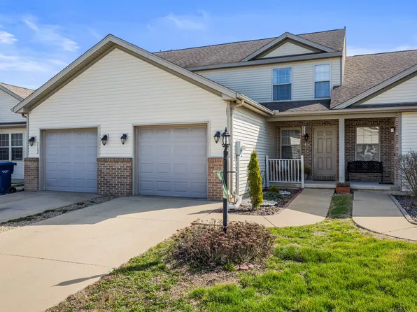 1404 Bluegrass Ln, Champaign, IL 61822