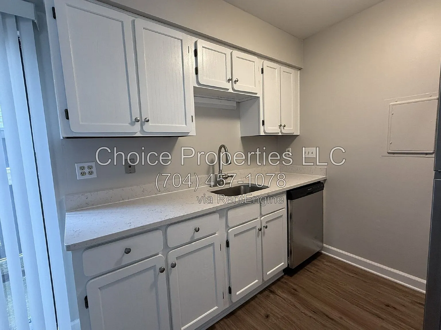 406 W 9th St — Photo 3