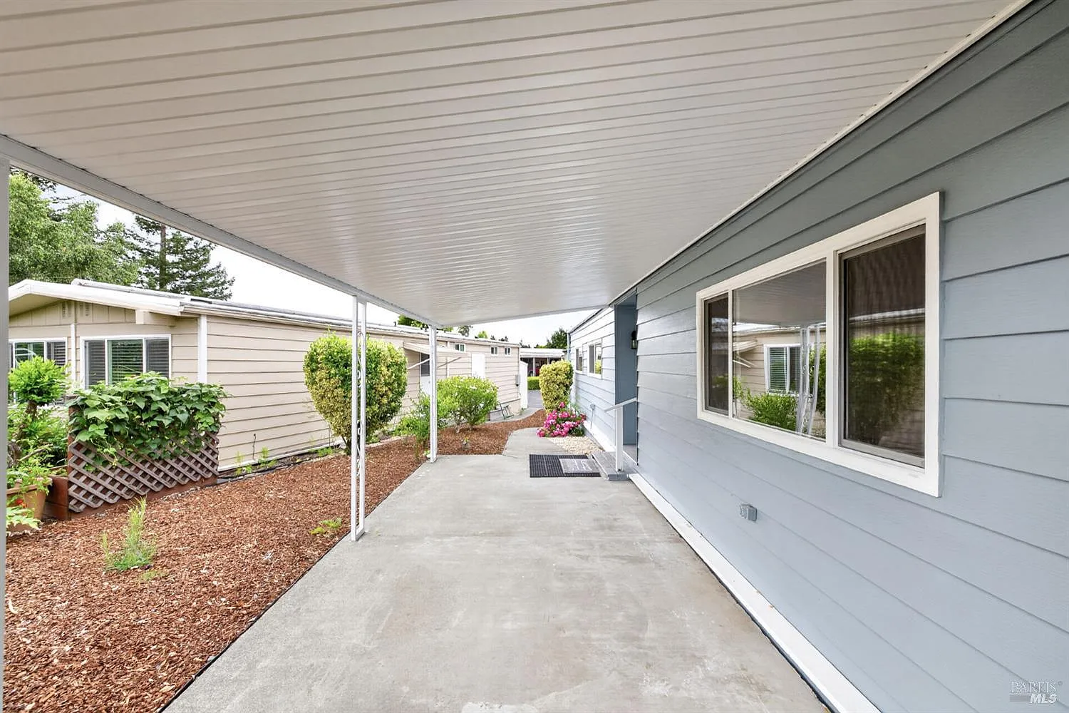 21 Sequoia Circle - Photo 8