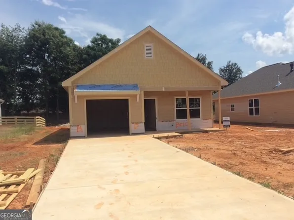 111 Cottage Grove Cir, Eatonton, GA 31024