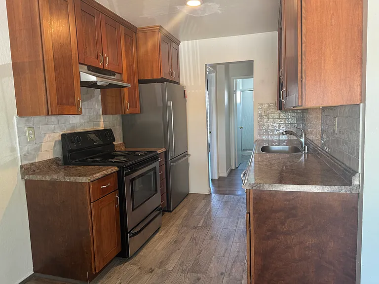 9025 Alcosta Blvd — Photo 12
