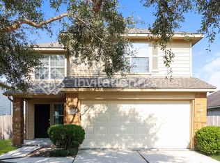8410 Bay Run Ave, Baytown, TX 77521