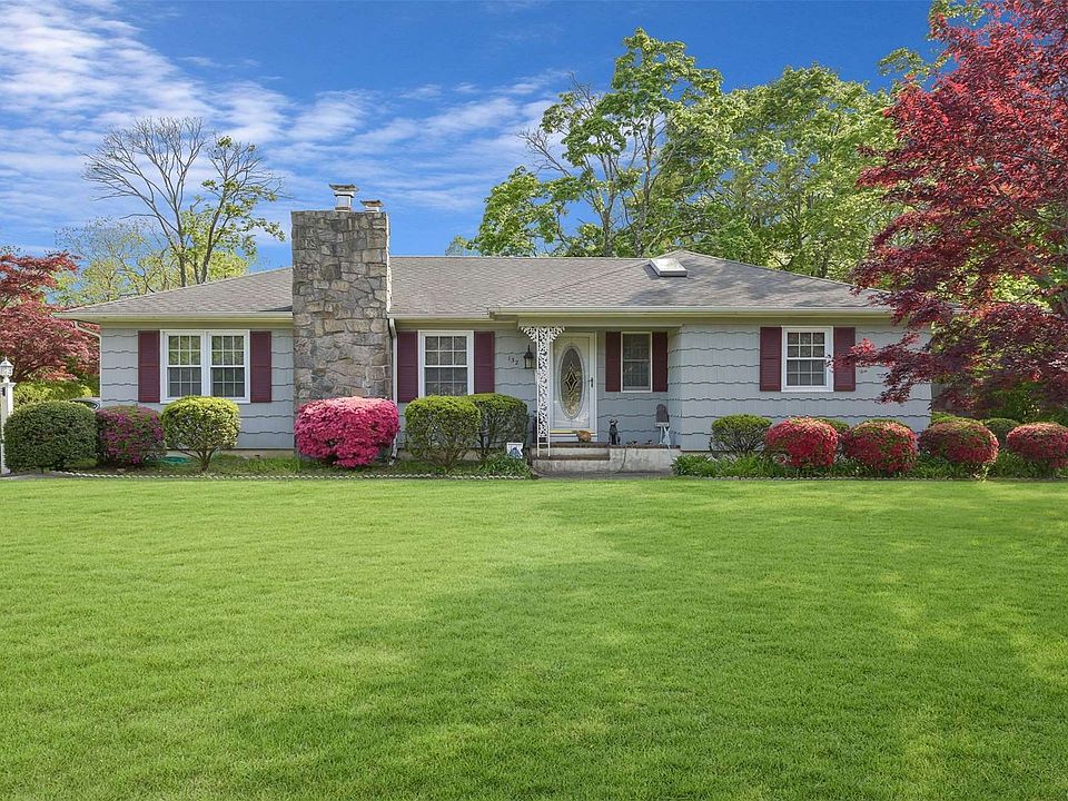 132 South Country Road, East Patchogue, NY 11772 Zillow