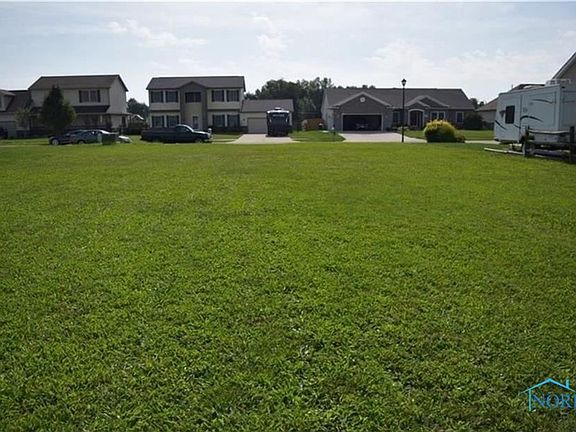 3rd image of 5041 Chardonnay Ln