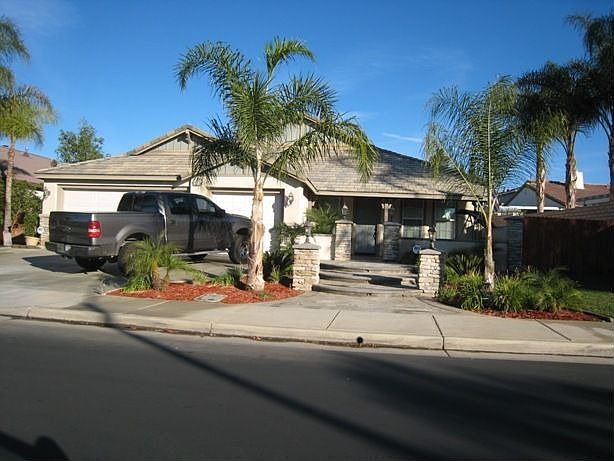 Courtesy of Park Place GMAC Real Estate