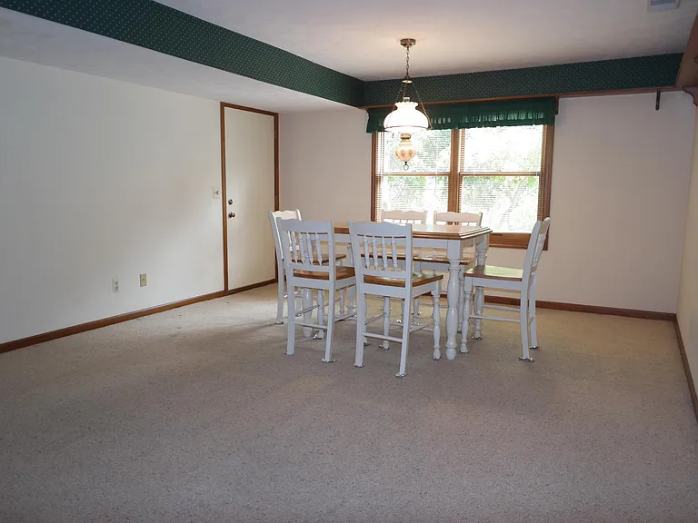 525 Spring Lane Dr — Photo 20
