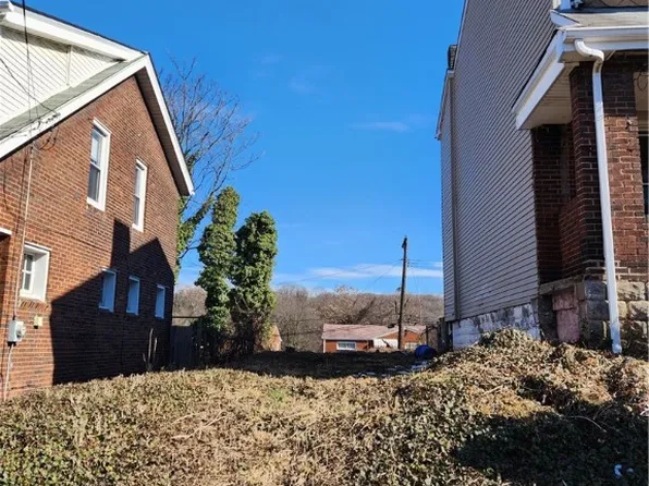 3274 Parkview Ave, Pittsburgh, PA 15213