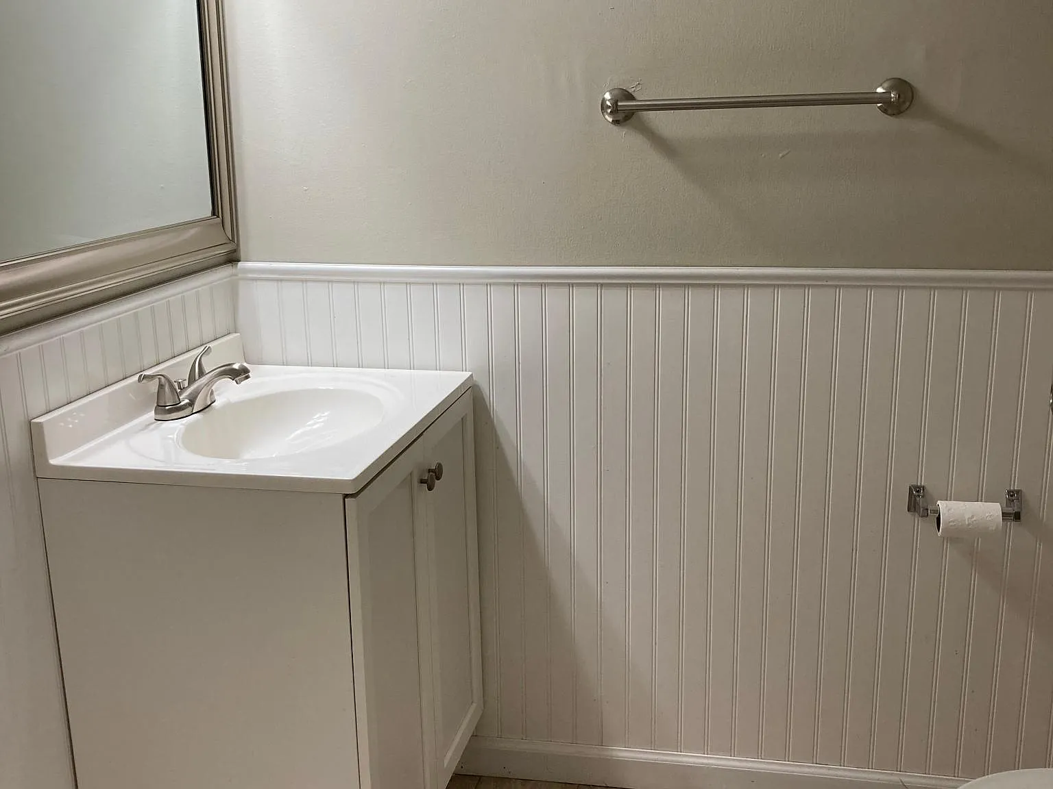 2 bed, 1.5 bath, 1184 sqft, $1,295 — Photo 4