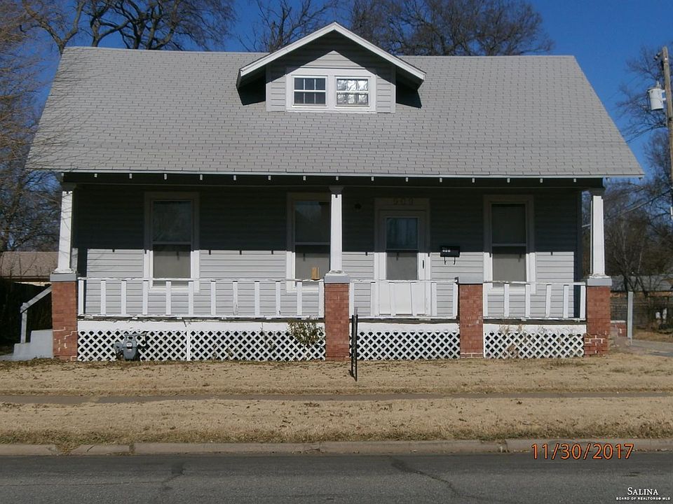 1st image of 909 E Ash St