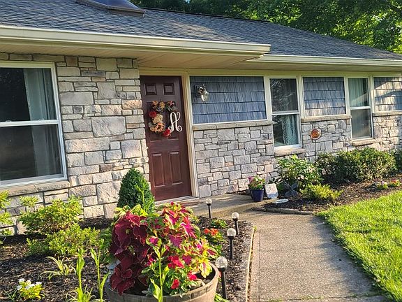2nd image of 3449 Garden Meadows Dr