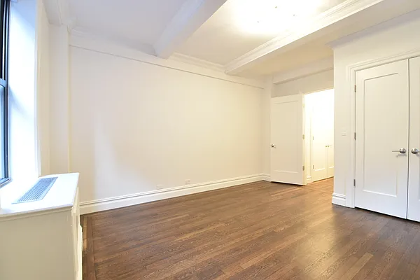 Rented by (Legacy) NY Quality Living Uptown | media 16