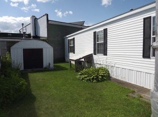 37 Zephyr Ln, Saratoga Springs, NY 12866