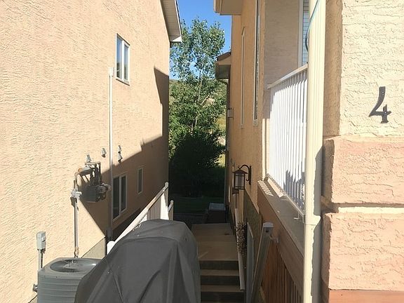 2nd image of 373 Canyon Blvd W #4