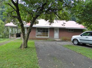 5760 Robinson Creek Rd, Robinson Creek, KY 41560
