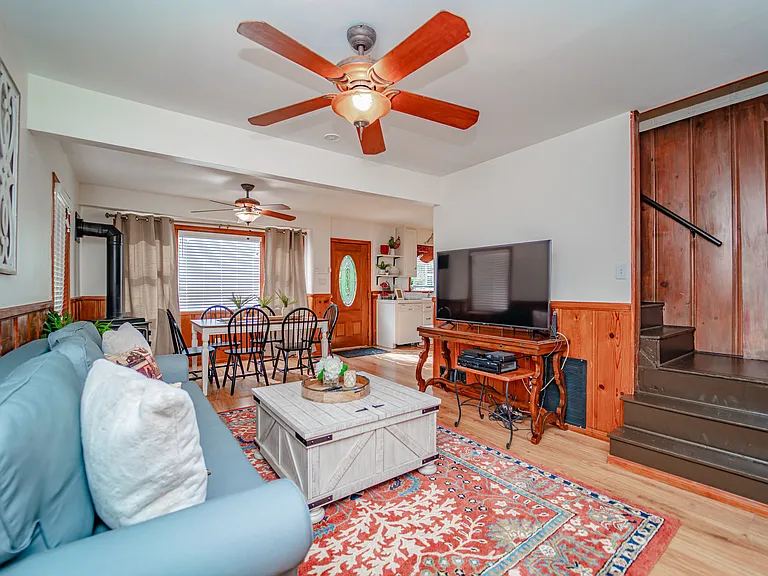 883 Kuffel Canyon Rd — Photo 12