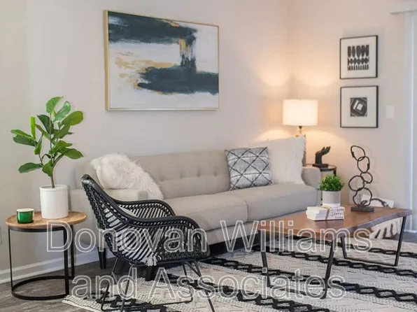 Woodland Park Apartments