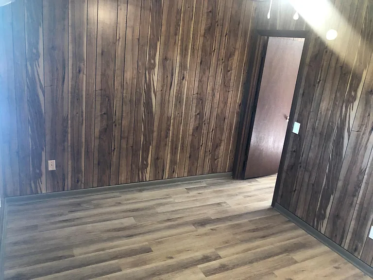 539 E Morgan St #B12 — Photo 12