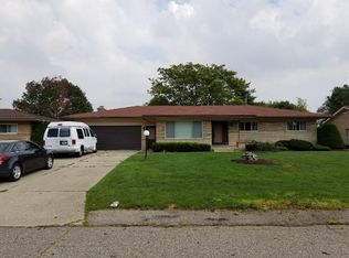 37272 Marion Dr, Sterling Heights, MI 48312