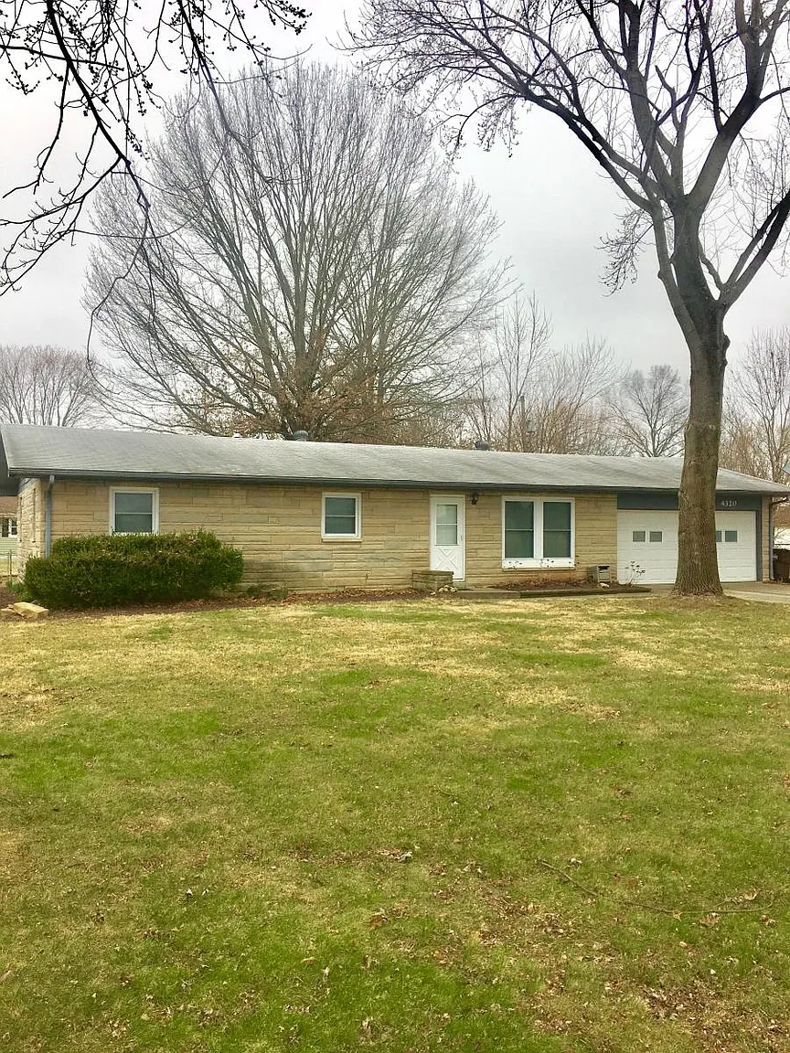 4320 N 200 W photo 1