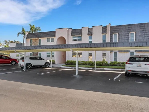 210 Fernwood Cir, Seminole, FL 33777