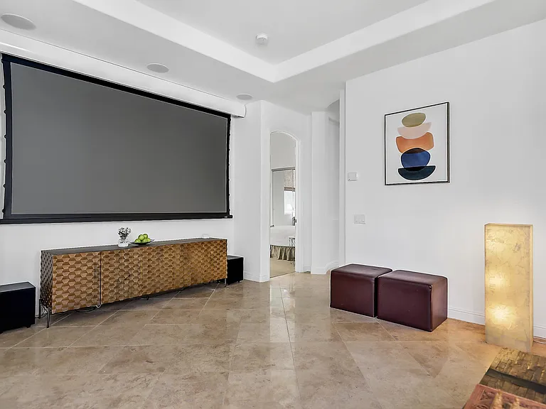 51075 Marbella Ct — Photo 13